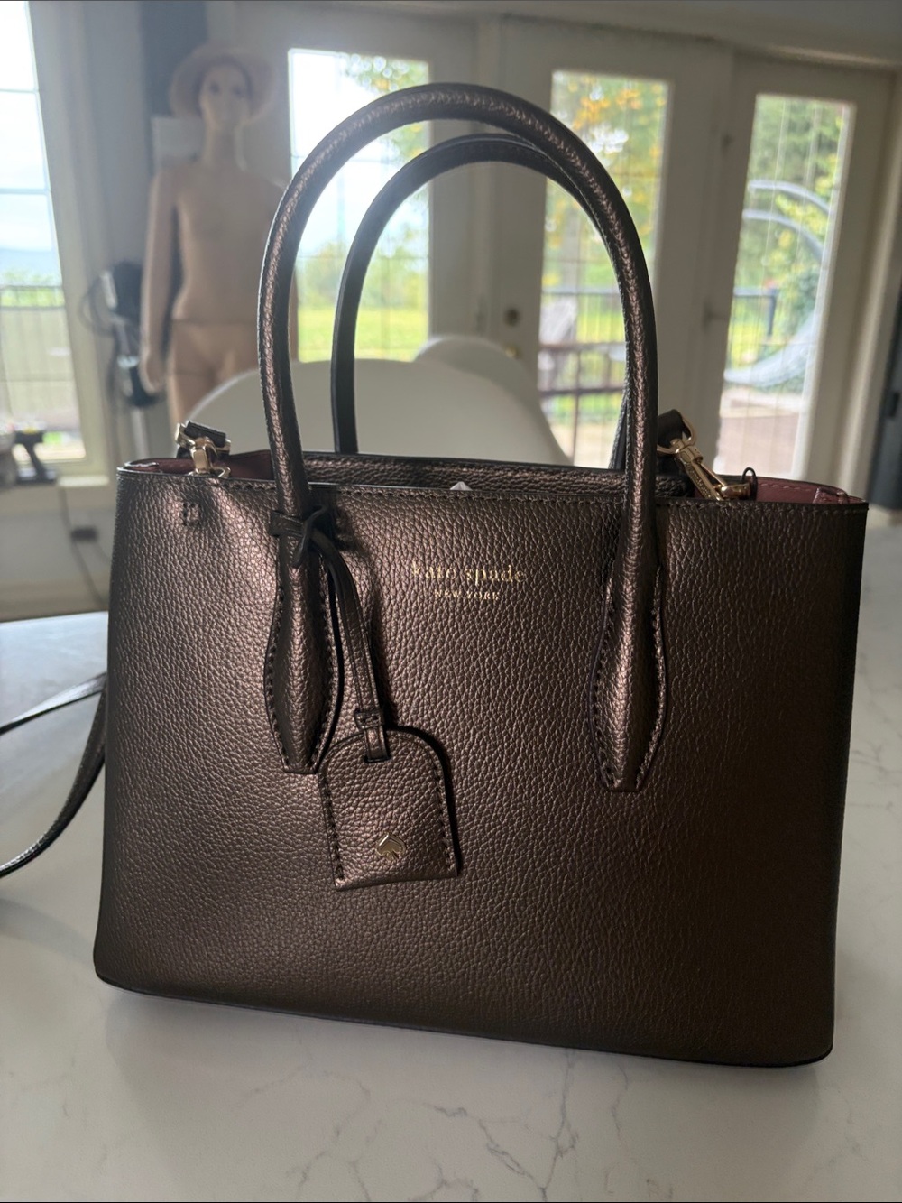 kate spade GOLD ROSE Leather Satchel with Gold Hardware brand new missing tag